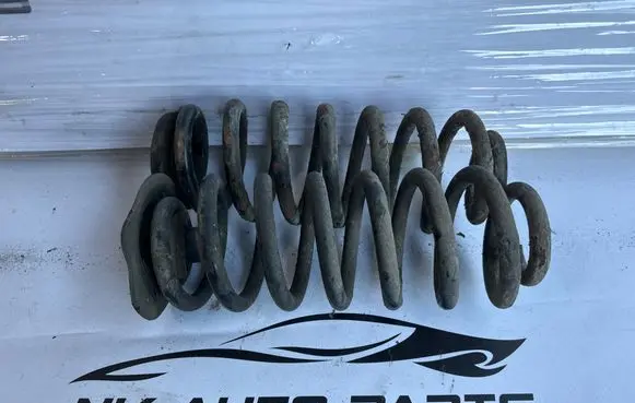 BMW X5 E53 Rear coil spring 