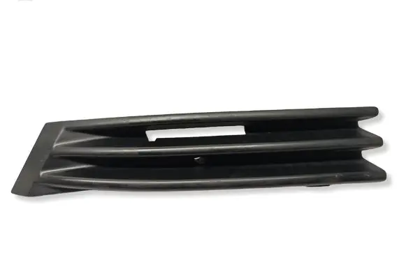 Mercedes-Benz C W202 Front bumper lower grill 2028850126