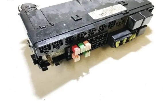 Chrysler 300M Fuse box set 04759750ac 750ac