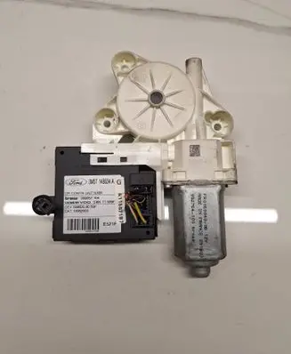 Ford C-MAX I Front door window regulator motor 3M5T14B534A 999057104 6599209059F