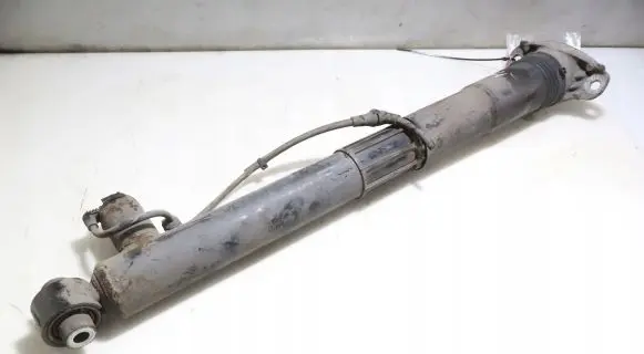 Skoda Superb B8 (3V) Rear shock absorber/damper