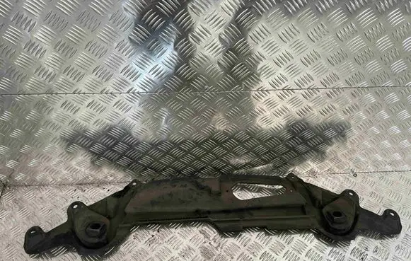 Top upper radiator support slam panel