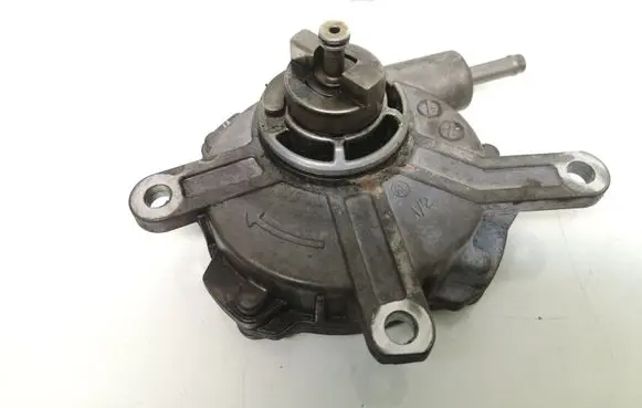 Lexus IS 220D-250-350 Vacuum pump 07060663