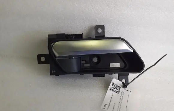Rear door interior handle