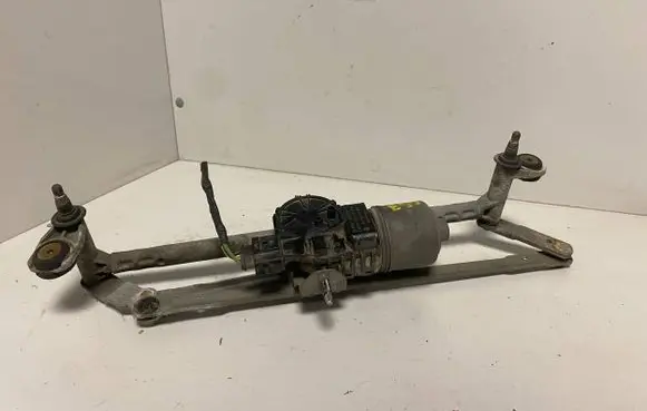 Seat Ibiza IV (6J,6P) Front wiper linkage and motor 6R1955119 0390241551 6R1955023A