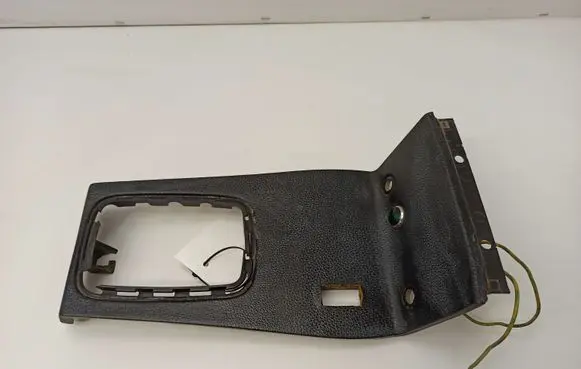 Mercedes-Benz COMPAKT W115 Gear shifter surround trim plastic