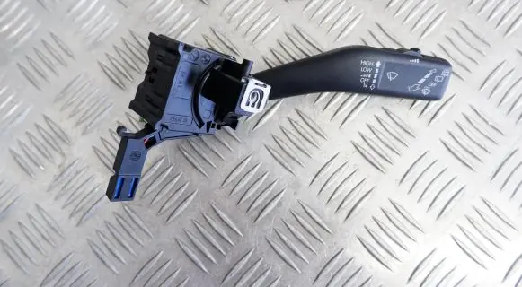 Volkswagen Tiguan Windshield/front glass wiper blade 1K0953519H