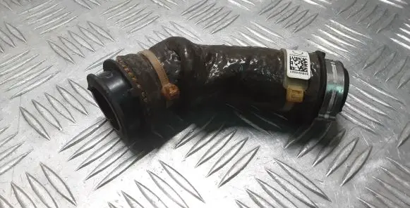 Ford Kuga II Breather hose/pipe AV6Q6A886AH