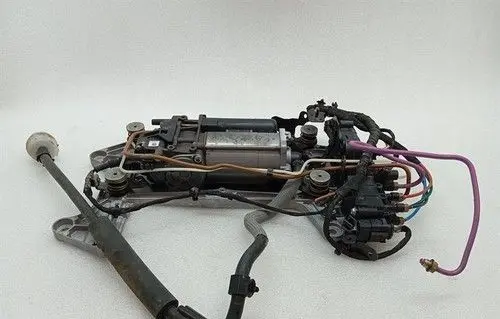 Bentley Continental Air suspension compressor/pump 3SA616006