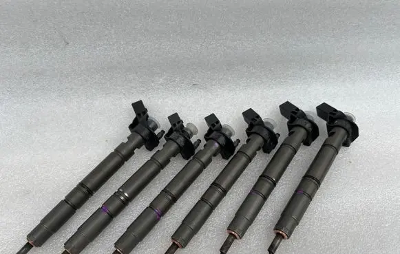 Fuel injector