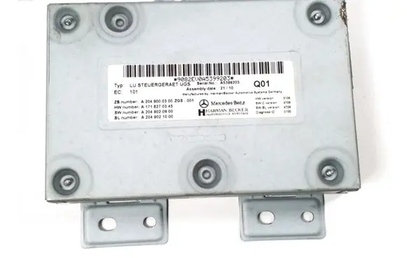 Mercedes-Benz E C207 W207 Head unit multimedia control A2049000300