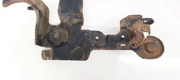 Mitsubishi Outlander Engine mounting bracket 