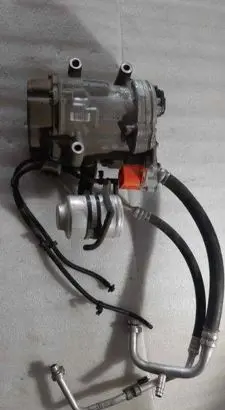 Nissan Leaf II (ZE1) Air conditioning (A/C) compressor (pump) 926005SA1B