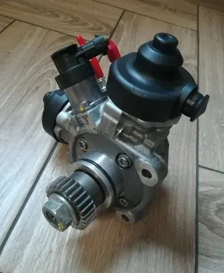 Jeep Grand Cherokee Fuel injection high pressure pump 0445010696 35022143F