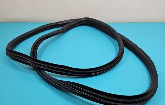 Fiat Tipo Front door rubber seal IMPRK1517447