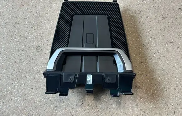 BMW X1 U11 Wireless charging module 5A22F51