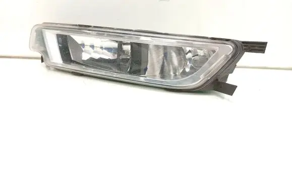 Volkswagen PASSAT B8 Front fog light 3G0941662E