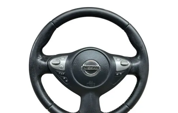 Nissan Juke I F15 Steering wheel 34126715A 34164696A 34127617B