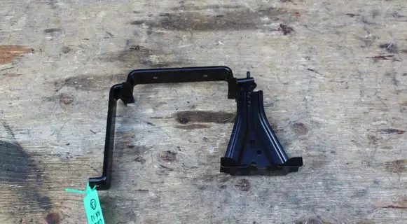 Lexus UX Battery bracket 