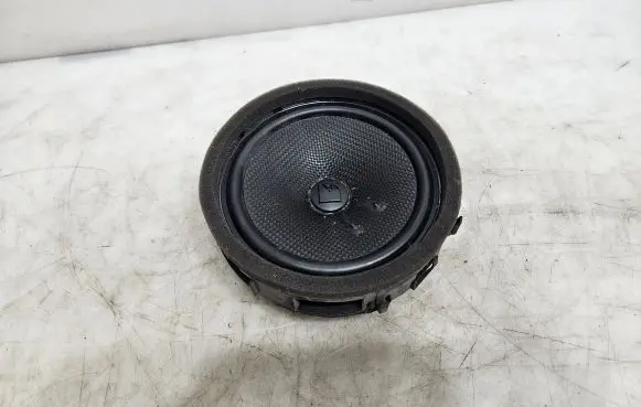 Mitsubishi Outlander Front door speaker 8720A155