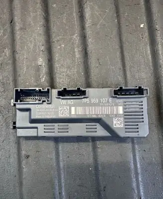Porsche Macan (95B) Tailgate/trunk control unit/module 7P5959107E