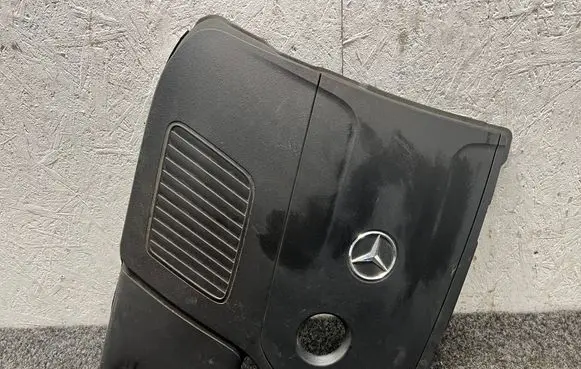 Mercedes-Benz C W206 Engine cover (trim) A2540100807