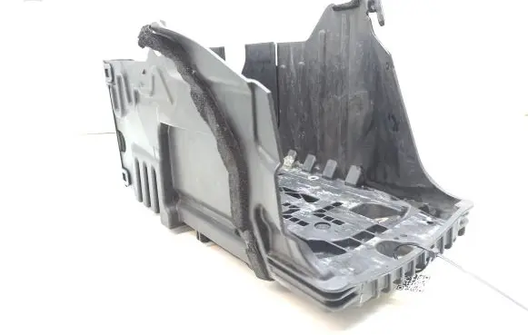Battery box tray