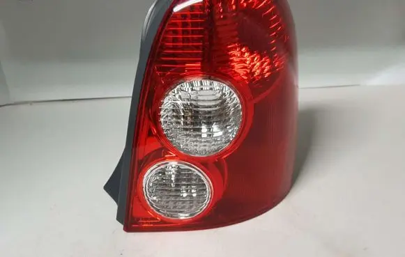 Mazda 323 Rear/tail lights 22061955 BL5P51170