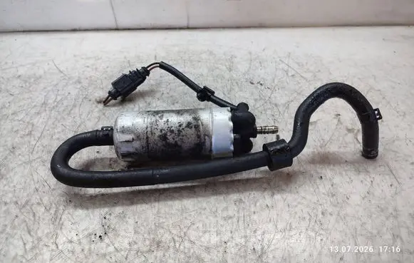 Volkswagen Touran II Fuel injection high pressure pump