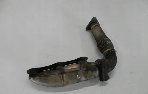 Volkswagen PASSAT B5.5 Exhaust manifold 