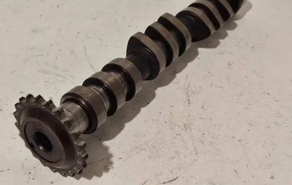 Audi A6 S6 C5 4B Camshaft 078109115F