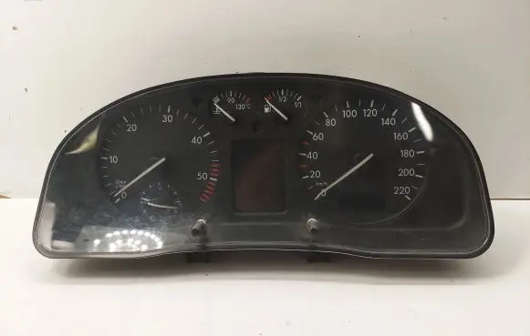 Volkswagen PASSAT B5 Speedometer (instrument cluster) 3B0919890B 10000877003