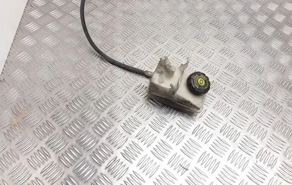 Renault Espace - Grand espace IV Brake fluid reservoir 8200021398