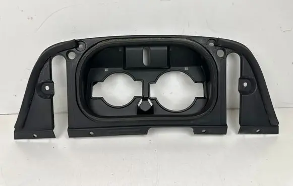 Nissan Leaf II (ZE1) Other body part 657305SH0A