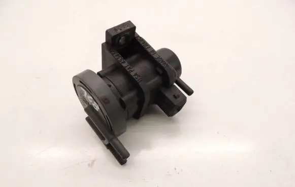 Opel Signum Turbo solenoid valve 4522371 4715396 D168