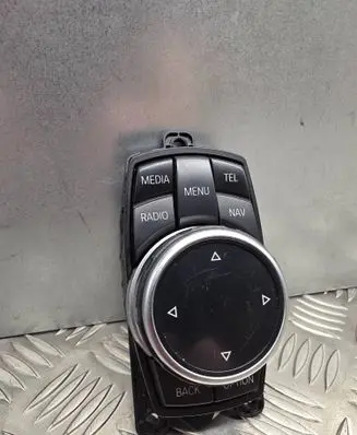 BMW 3 F30 F35 F31 Head unit multimedia control 9320288 19226310 1294045