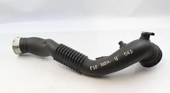 BMW 3 F30 F35 F31 Intercooler hose/pipe 7604033 13717604033