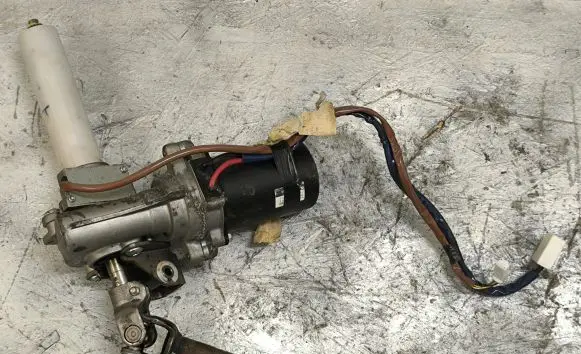Toyota Yaris Steering rack electric part 
