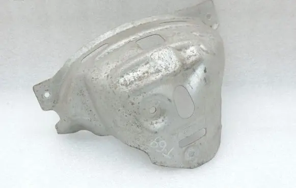 Toyota Yaris Exhaust heat shield