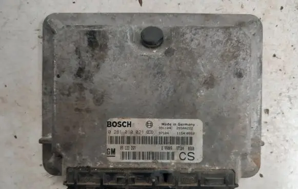 Opel Zafira A Engine control unit/module 0281010021 09133269 28SA4222