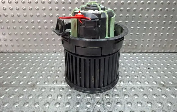 Citroen C4 II Heater fan/blower S25071668 T1011131B