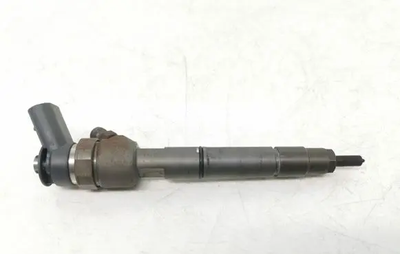 Mercedes-Benz A W169 Fuel injector A6400700787 0445110167 7R8T6W
