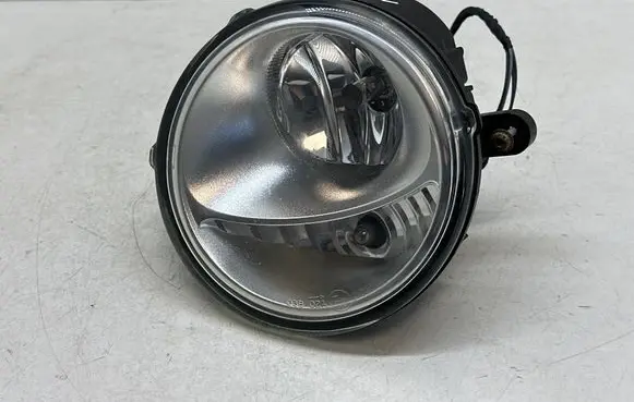 Renault Twingo II Front fog light 261558092R 89208401