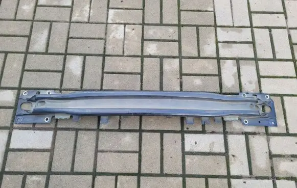 Volvo V60 Front bumper cross member 31349057