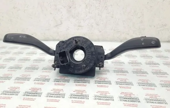 Volkswagen Polo IV 9N3 Wiper turn signal indicator stalk/switch 6Q0953503AD
