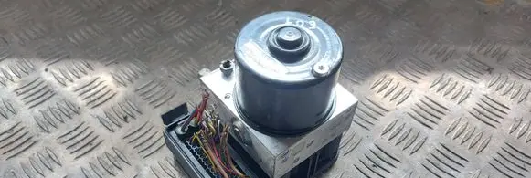 BMW 1 E81 E87 ABS Pump 34526772214 34516772213
