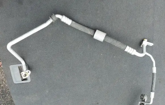 BMW 5 E60 E61 Air conditioning (A/C) pipe/hose 9181824