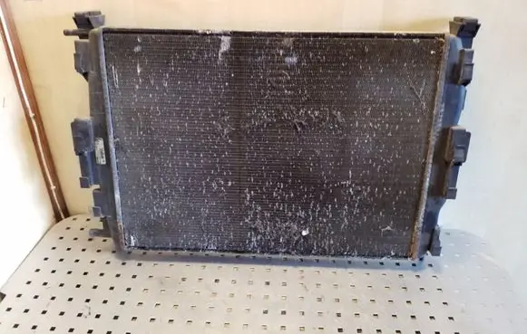 Coolant radiator