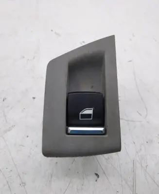 BMW 5 F10 F11 Electric window control switch 916352701