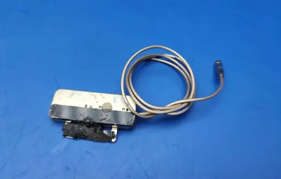 Mercedes-Benz CLK A209 C209 Aerial GPS antenna W209